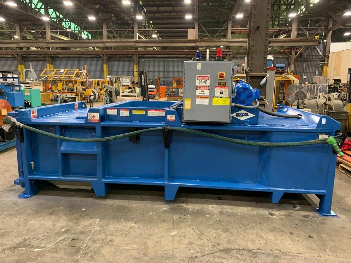 Used EXCEL EX62 CLOSED DOOR BALER 20HP TWIN RAM CYLINDERS