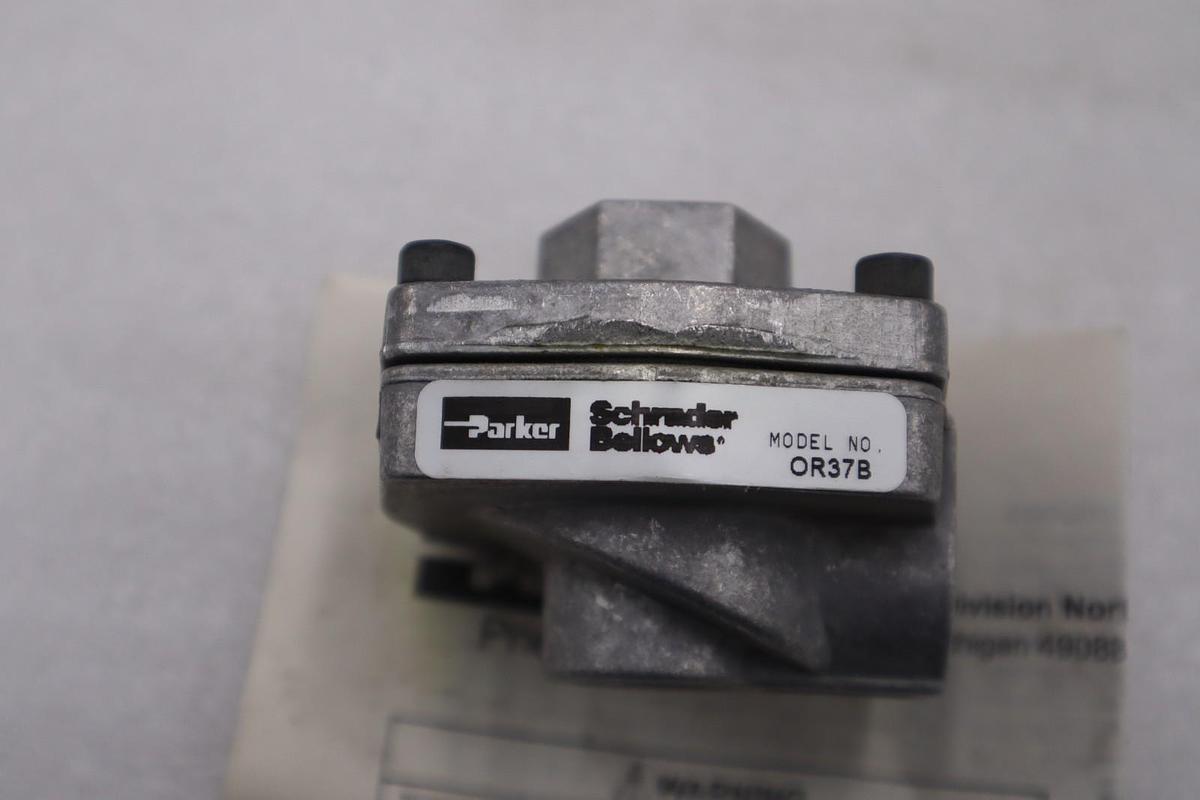 PARKER 0R37B 150PSI 3/8" - NEW IN BOX - STOCK GF592A