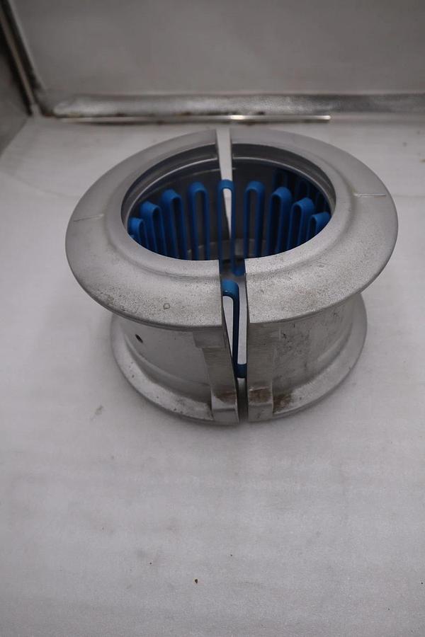 Used ALTRA INDUSTRIAL MOTION 1110T10AK / 1110T10AK - NEW IN BOX - STOCK GF520