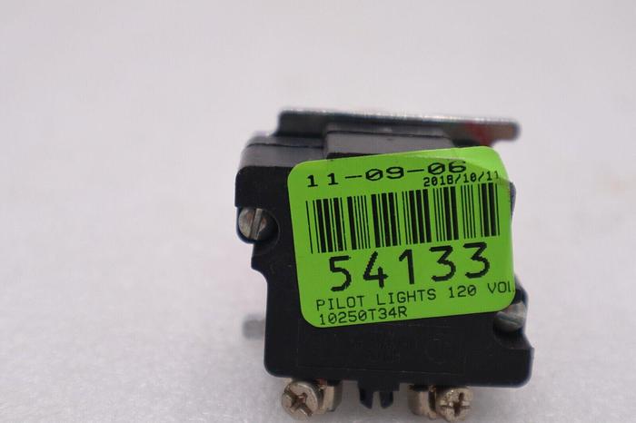 EATON 10250T34R Cutler-Hammer Pilot Light,120VAC,Red (9 Available) Stock L-281-A