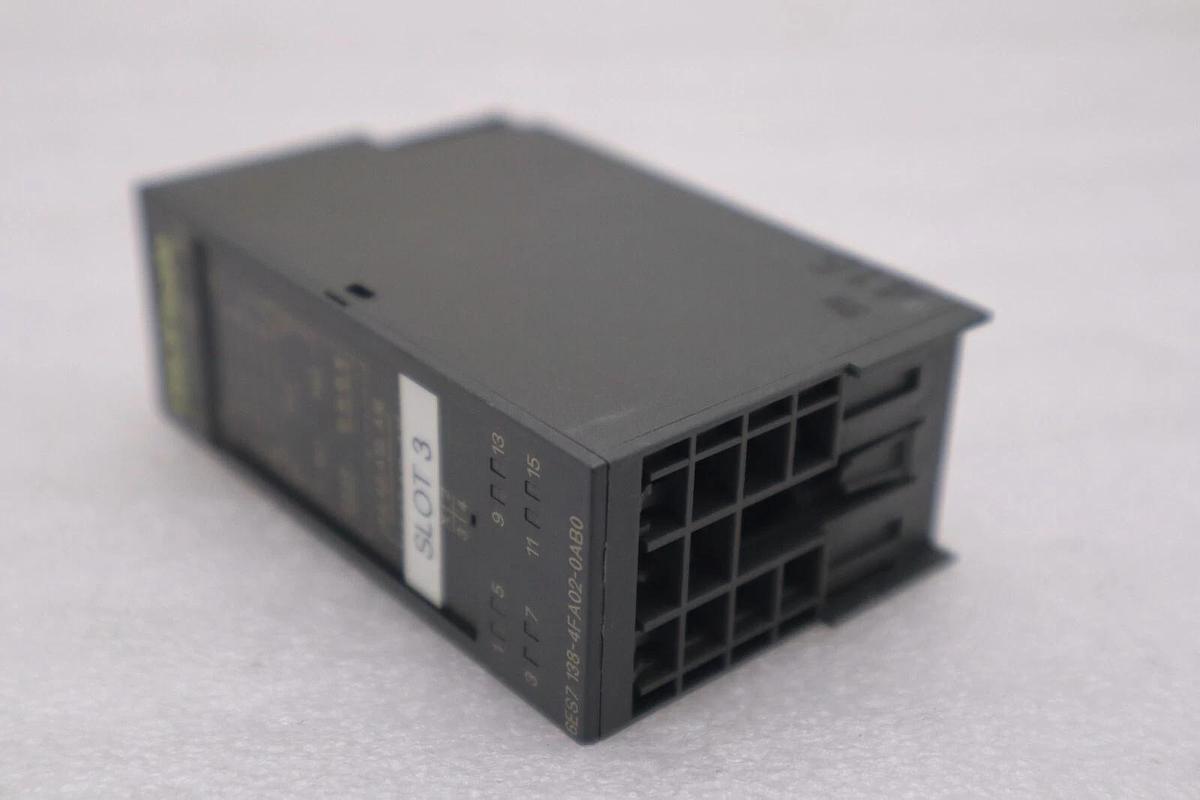 Used Siemens 6ES7-138-4FA02-0AB0  6ES71384FA020AB0 PROFIsafe Simatic S7 STOCK K-3936