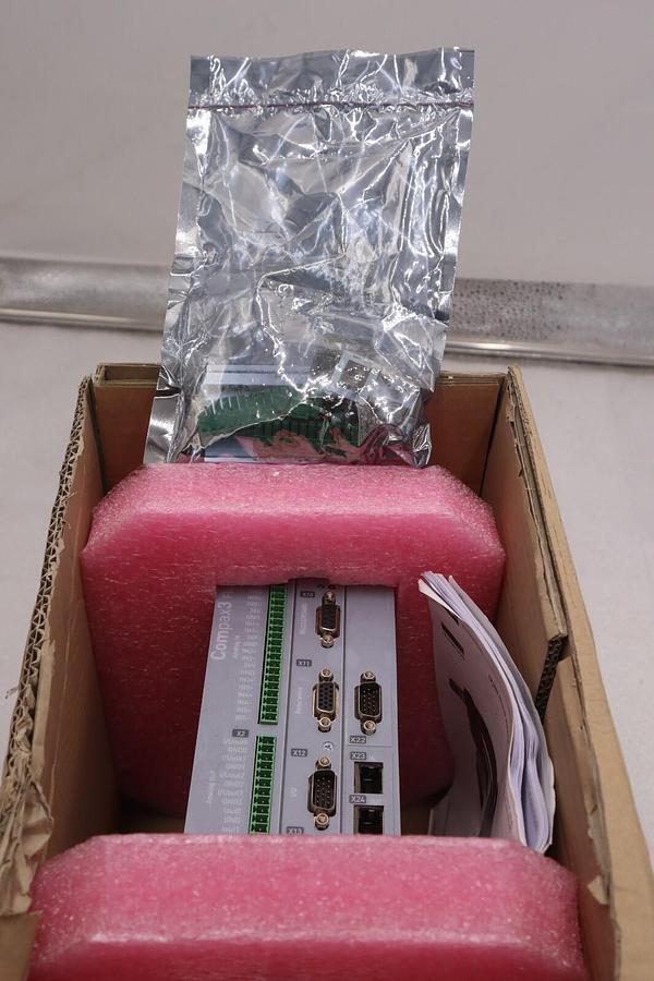 Used PARKER HANNIFIN C3F001D2F12-I31-T40-M12 / C3F001D2F12I31T40M12 TESTED STOCK 2424