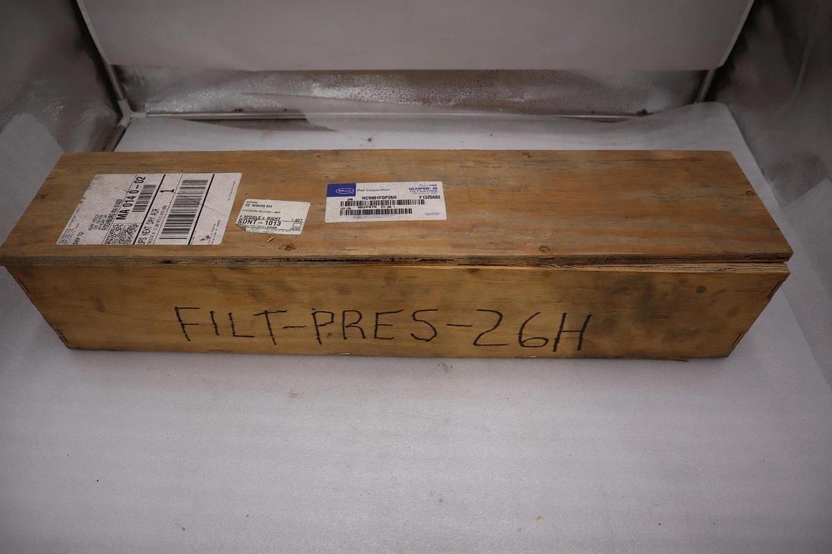 Used Original Pall HC9901FDP26H Filter 2 Microns - NEW IN BOX - STOCK HP194