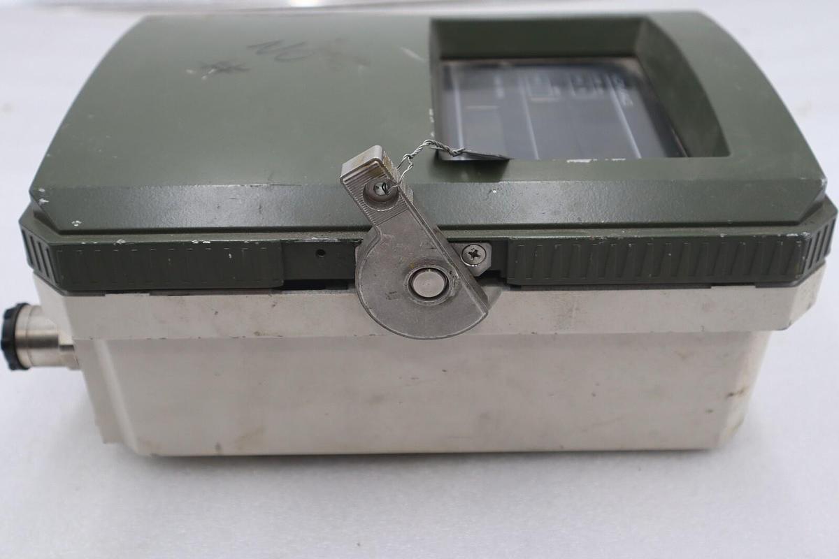 Used Magnetic Flow Converter Model AM11 100-130VDC 80-264VAC Used Stock #3494