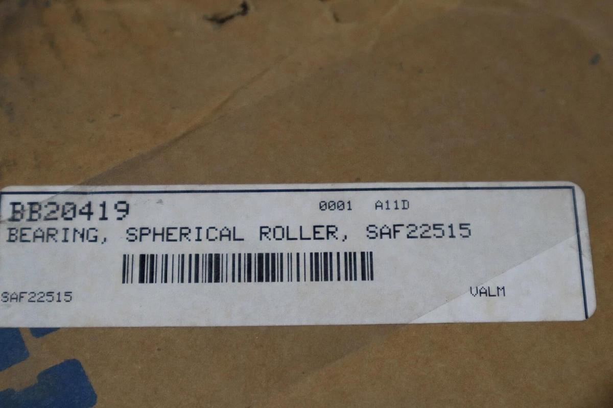 Used SKF SAF22515 Split Housing Pillow Block Spherical Bearing SAF 22515 NEW #S-470