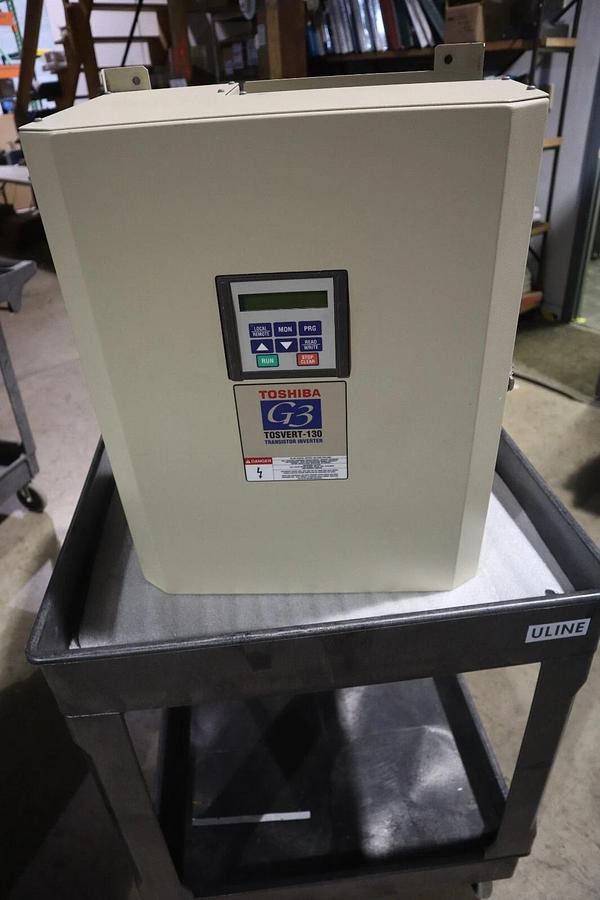 Used TOSHIBA VT130G3U4400 TOSVERT-130G3 TRANSISTOR INVERTER AC DRIVE 40HP STOCK 3407A