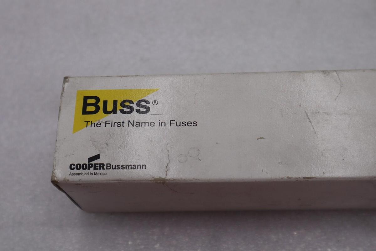 Used BUSSMAN FUSETRON FRS-R-200 DUAL ELEMENT TIME DELAY FUSE STOCK #K-2142