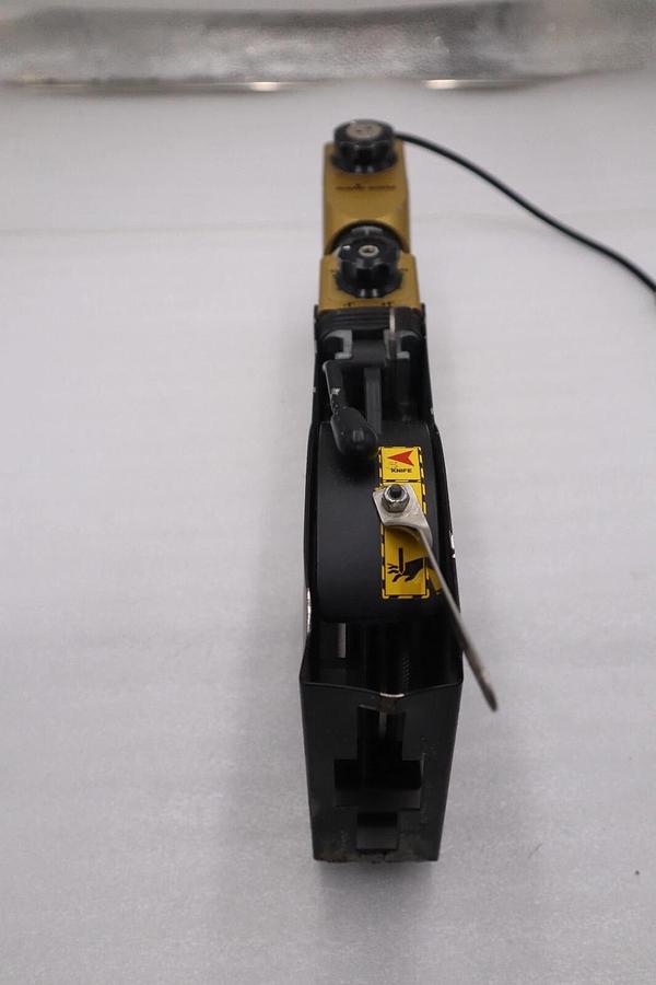 Used Mario Cotta 45 880 CB Gold Pneumatic Shear Knife Holder STOCK S-130-A