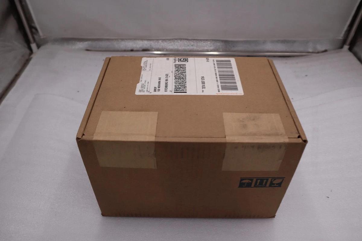 Used LENZE I55AP137A00701K03S INVERTER DRIVE I550 PROTEC SERIES - STOCK GF41