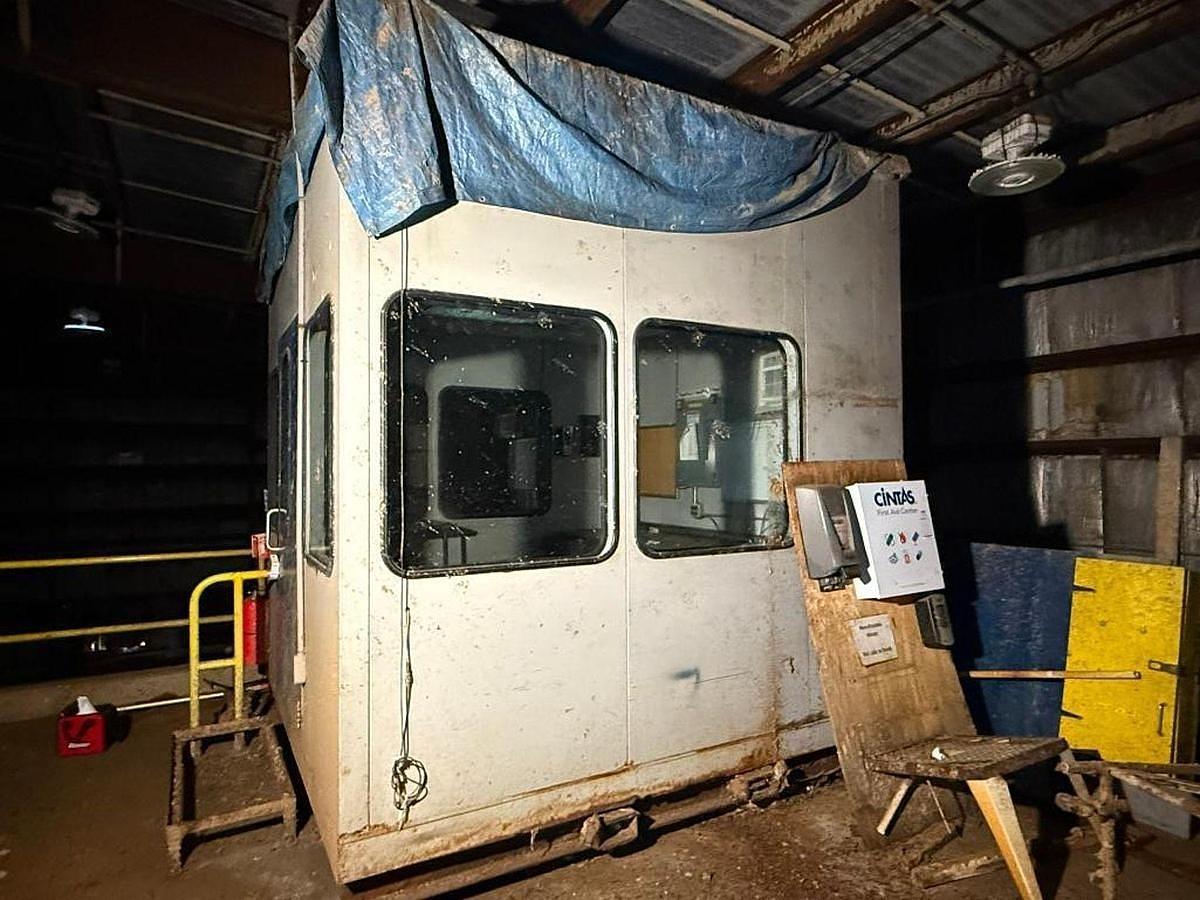 Used MECART ACOUSTIC AND AIR SOLUTIONS CONTROL ROOM 10' WIDE X 10' LONG X 135" TALL