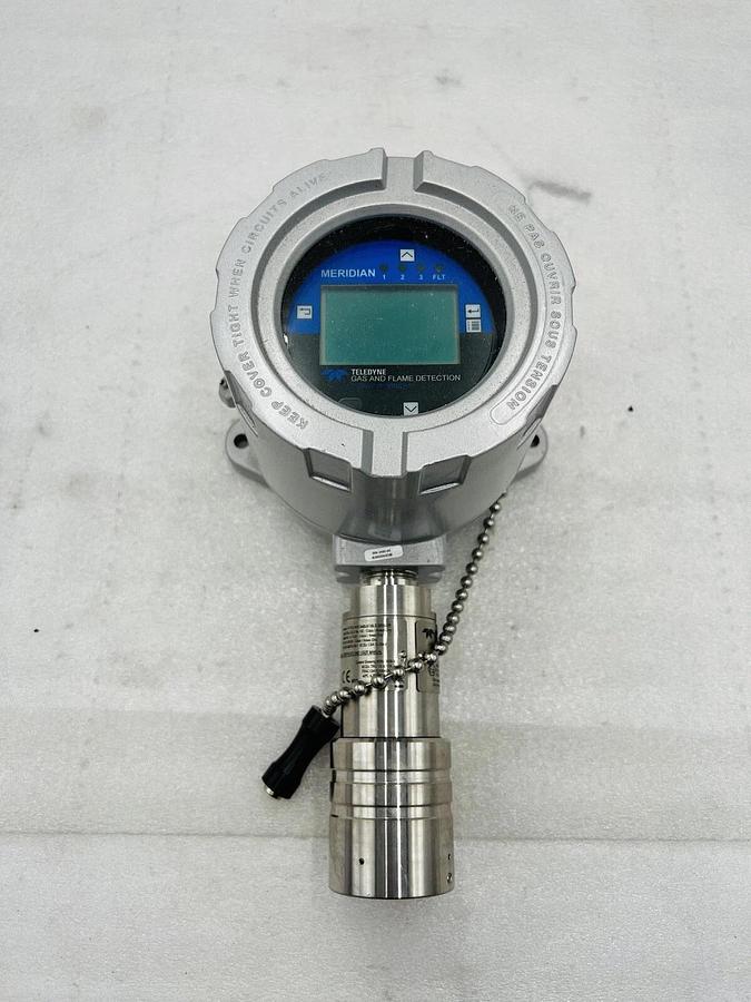 Used TELEDYNE 096-3480-05 GAS DETECTOR UNIVERAL ALUMINUM ENCLOSURE STOCK 3776