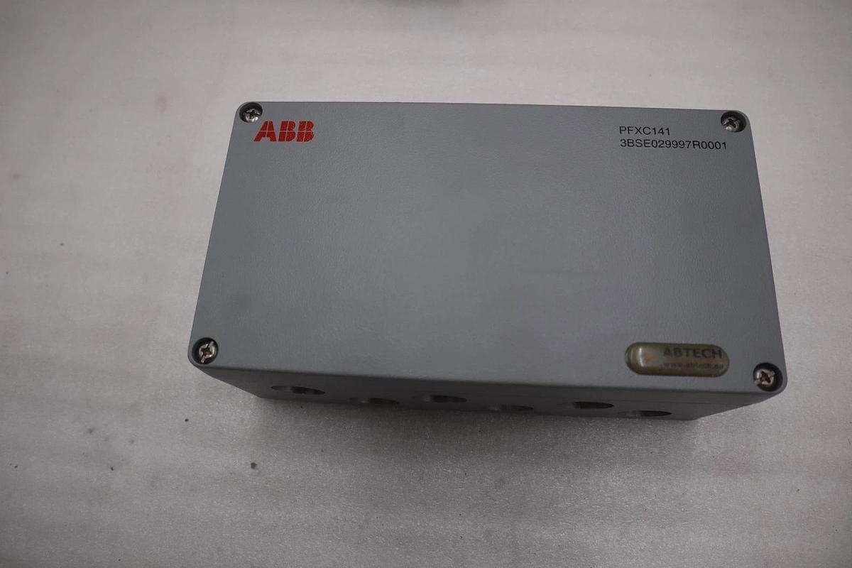 ABB 3BSE029997R0001 PFXC141 JUNCTION BOX NEW IN BOX STOCK GF-640