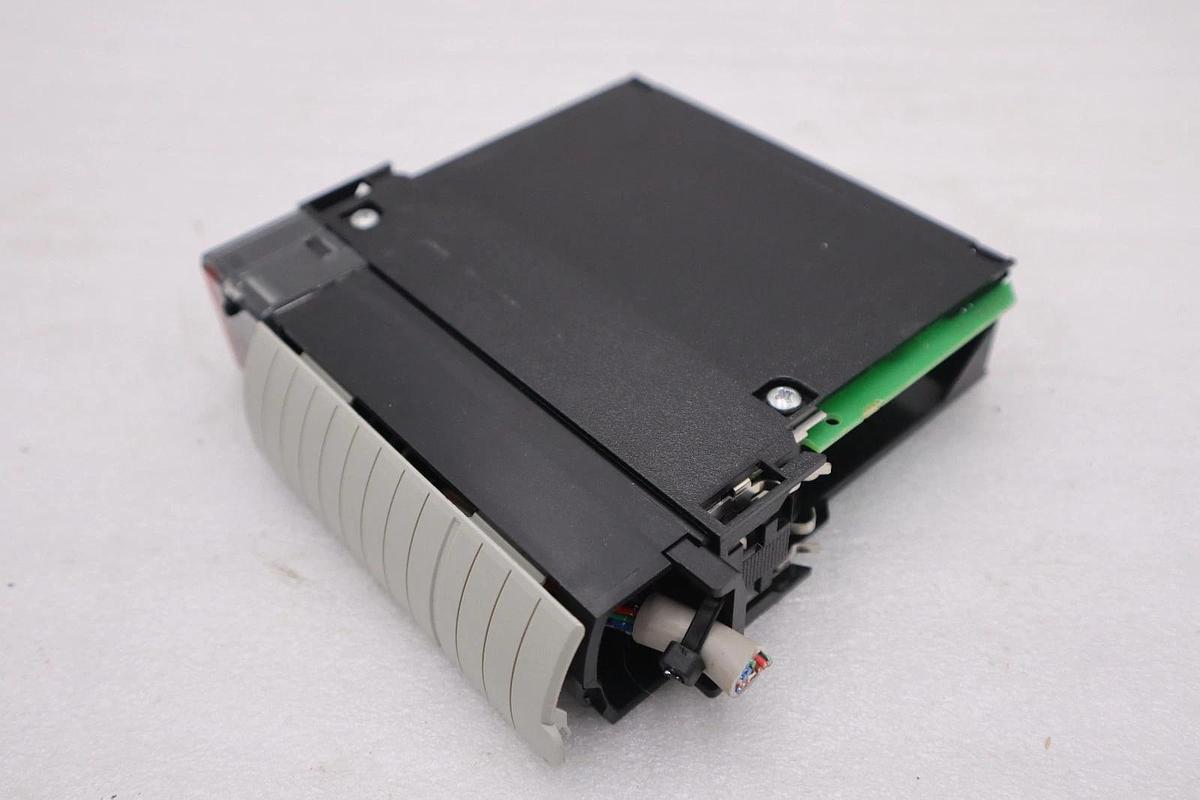 Used Allen Bradley 1756-IA16/A PLC Processor Module AB STOCK 5351