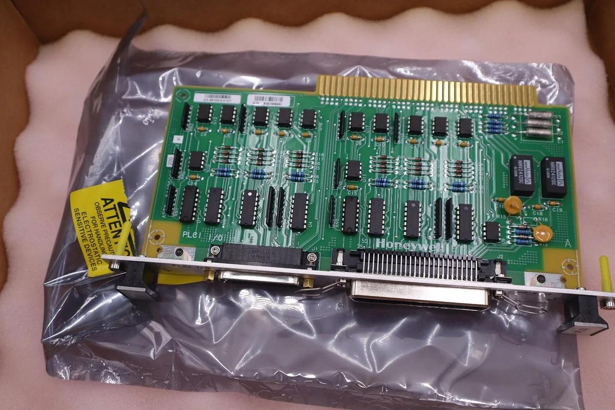 NEW IN BOX HONEYWELL 51195096-100 BOARD STOCK G316