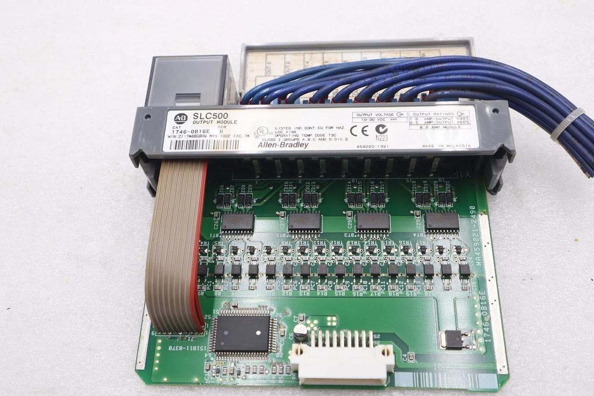 Used ALLEN BRADLEY SLC 500 AB 1746-OB16E/B OUTPUT MODULE STOCK B-1303