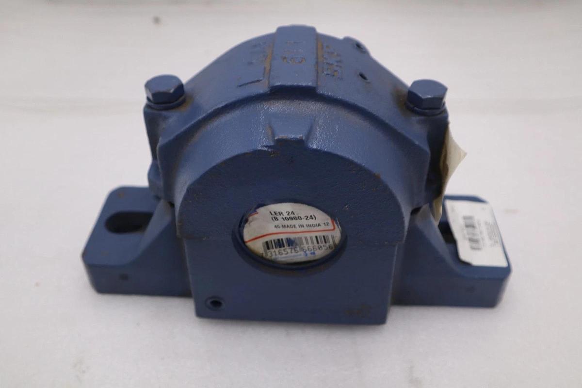 Used SKF SAF-611 / SAF611 - NEW NO BOX - STOCK CC159