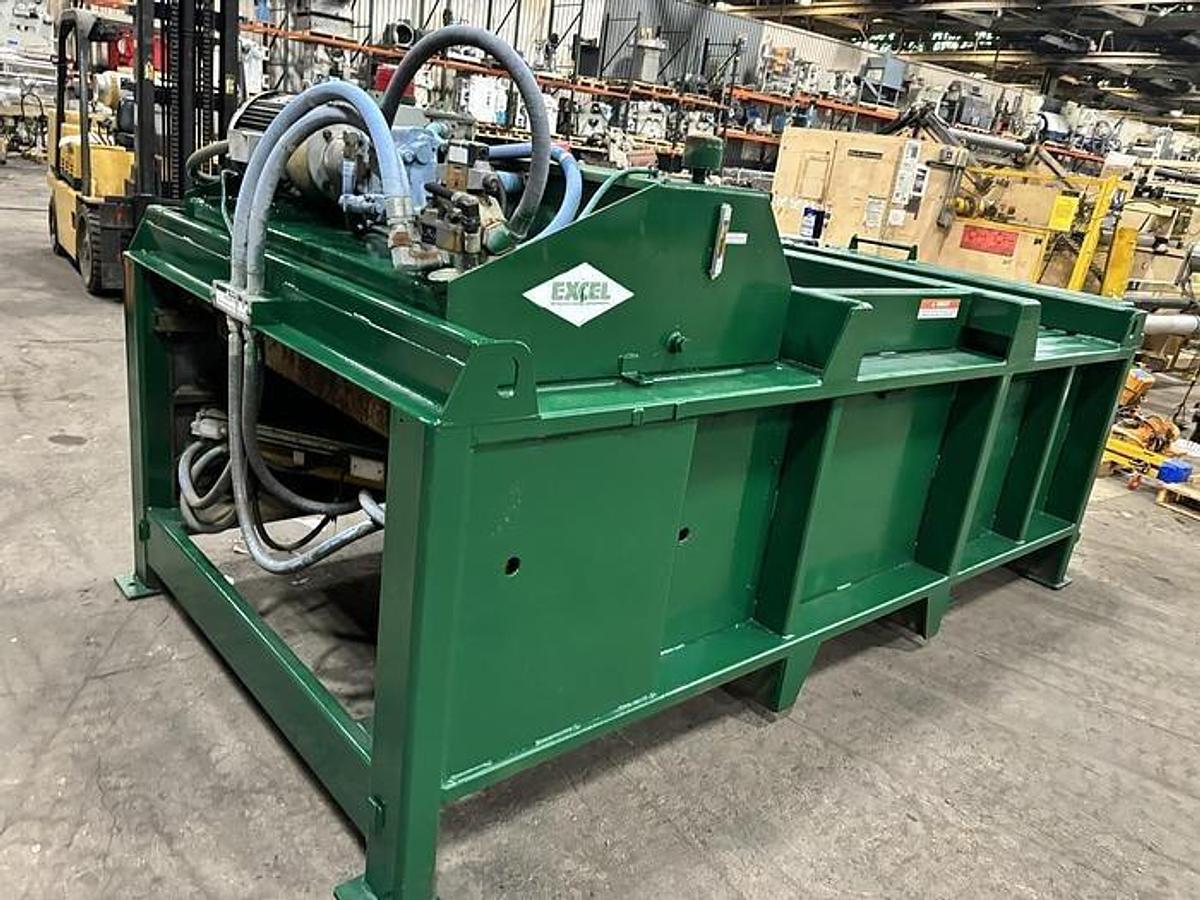 Used EXCEL EX-60 CLOSED DOOR DUAL 6" CYLINDER HORIZONTAL BALER