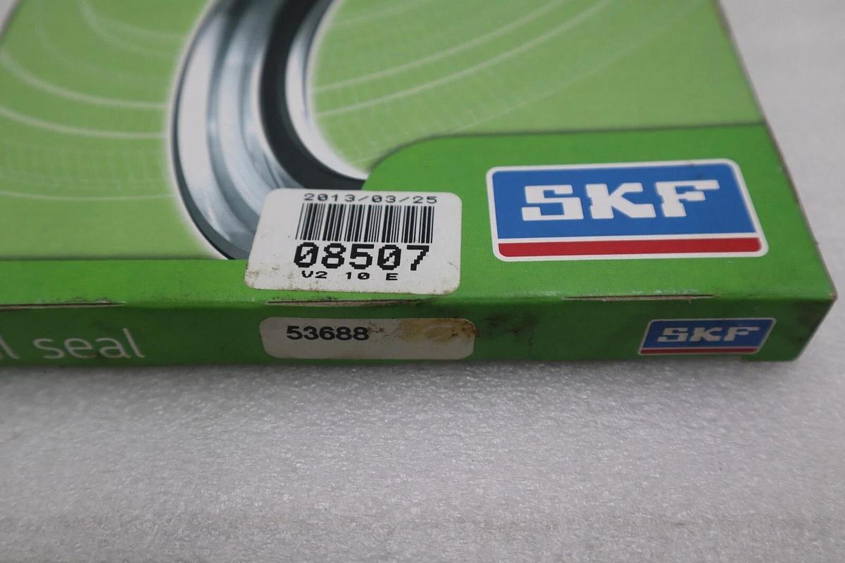 Used NEW IN BOX SKF Seal 53688 OIL SEAL STOCK 5653A