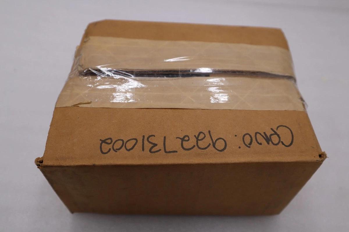 Used DYNAPAR Encoder Series HR52501000351 - NEW IN  BOX - STOCK H573A