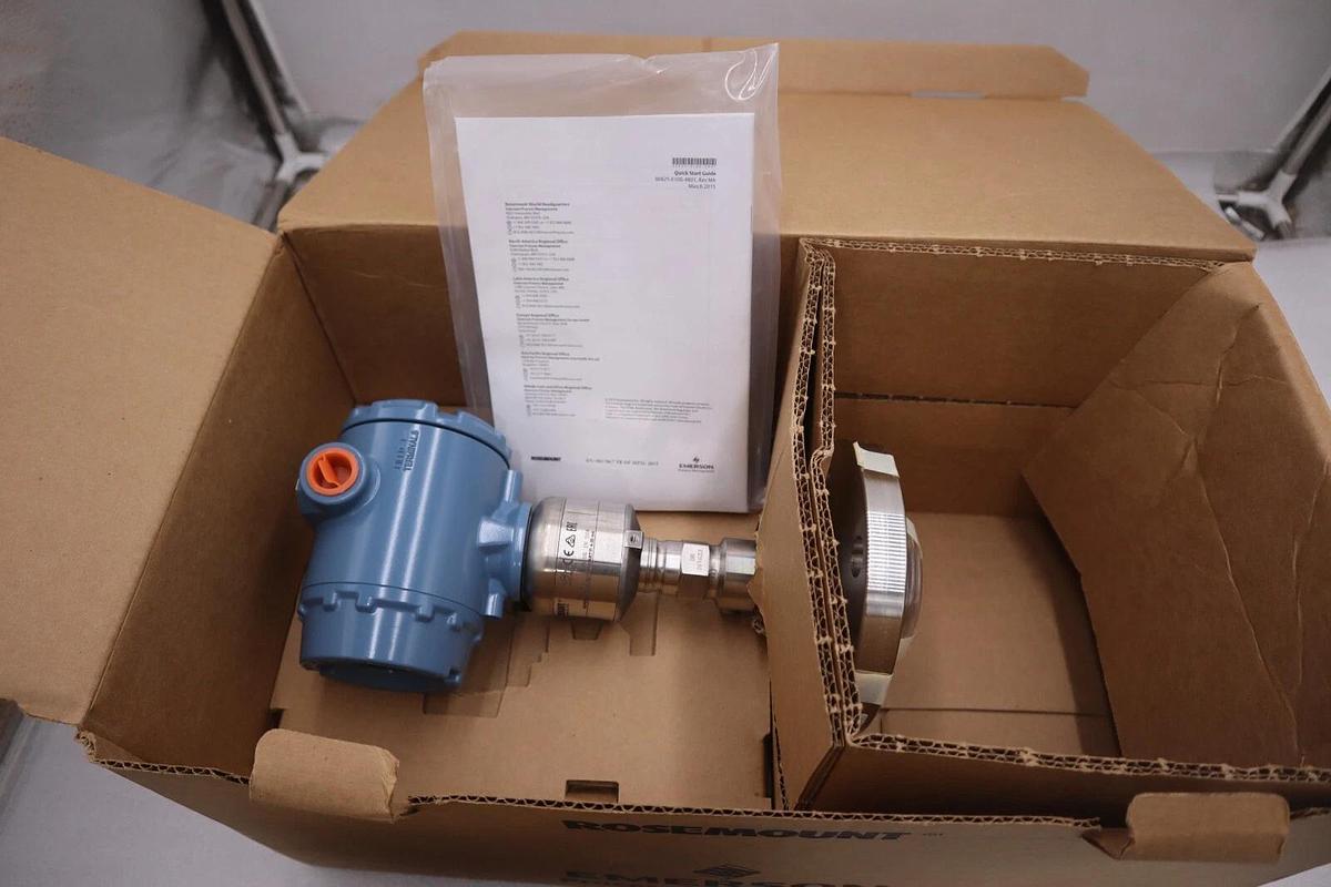 Rosemount 3051S / 3051S2TA2AB11A1AM5B1 Transmitter NEW #G392