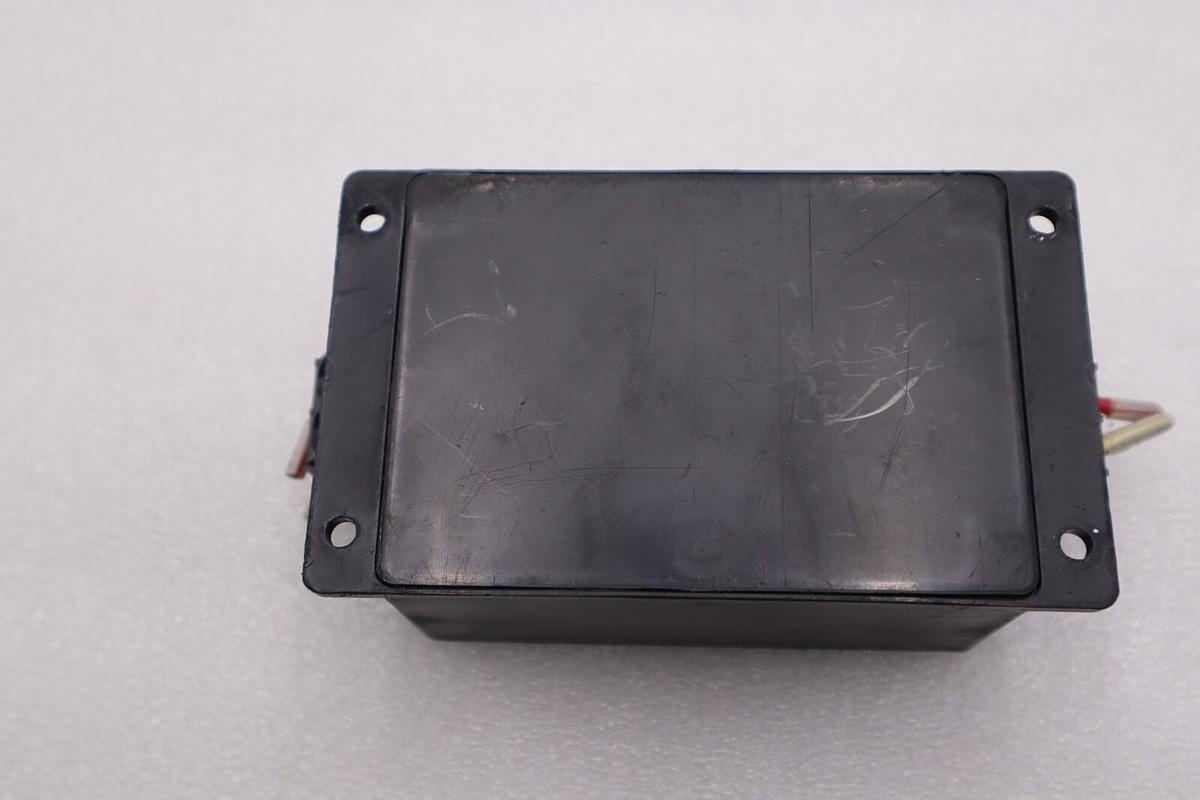 Used CONTROL CONCEPTS I-105 ISLATROL ACTIVE TRACKING FILTER 120VAC 50/60HZ 5A #L-634