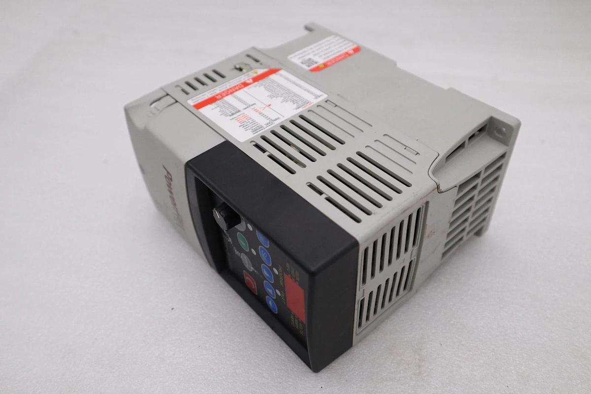 Used Allen Bradley AB 22A-D2P3N104 /A PowerFlex 4 AC Drive 1HP 3Ph 480V STOCK H1406
