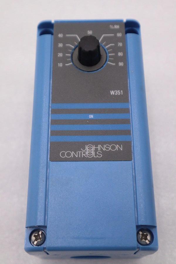 Used JOHNSON CONTROLS W351AB-2C Humidity Control #K-2686