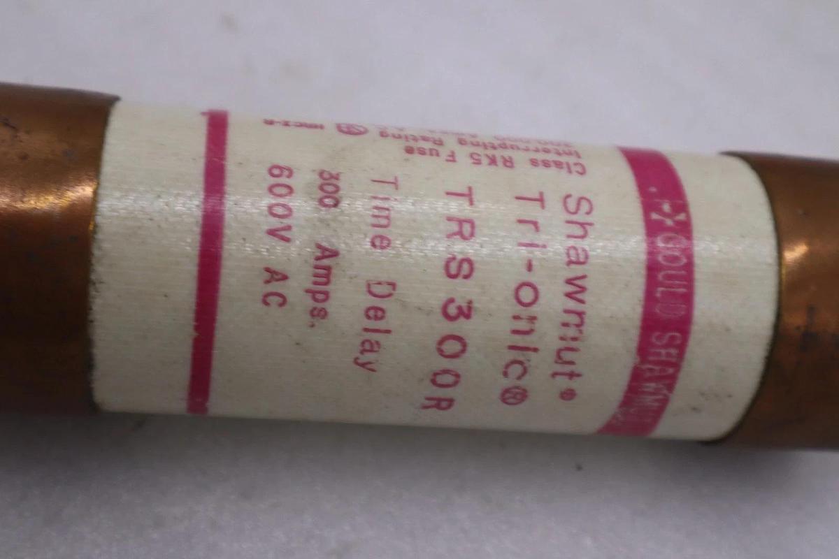 Used LOT OF 3 - Ferraz Shawmut TRS300R Tri-Onic Time Delay Fuse - STOCK 4942A