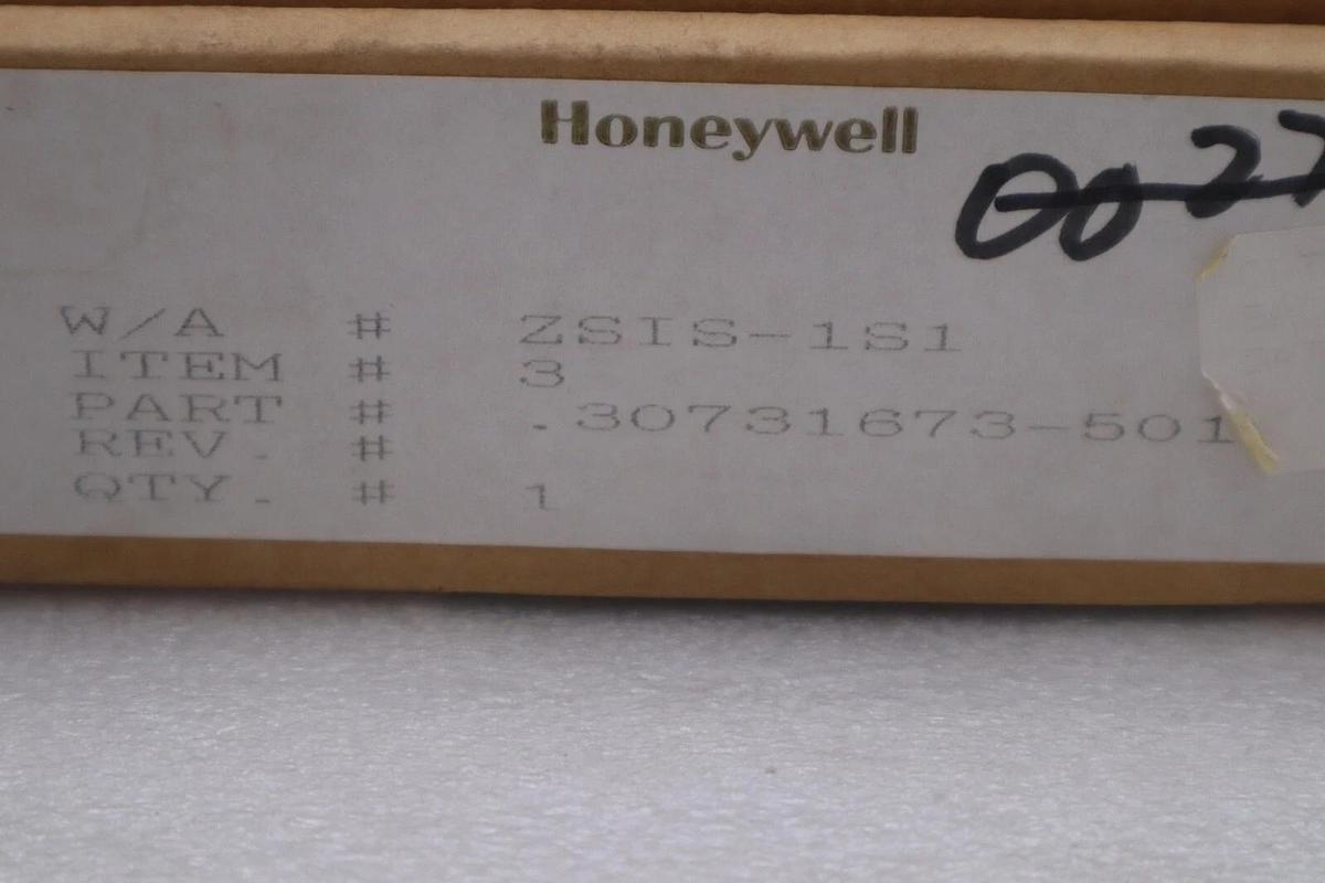 NEW OPEN BOX Honeywell 30731673-501 Core Memory Card PLC Rack Circuit Board G609