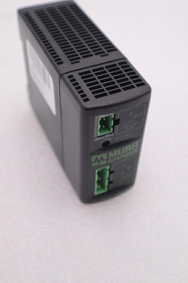 Used MURR ELEKTRONIK MCS-B-2.5-110-240/24 / MCSB2511024024 NEW STOCK K-1646