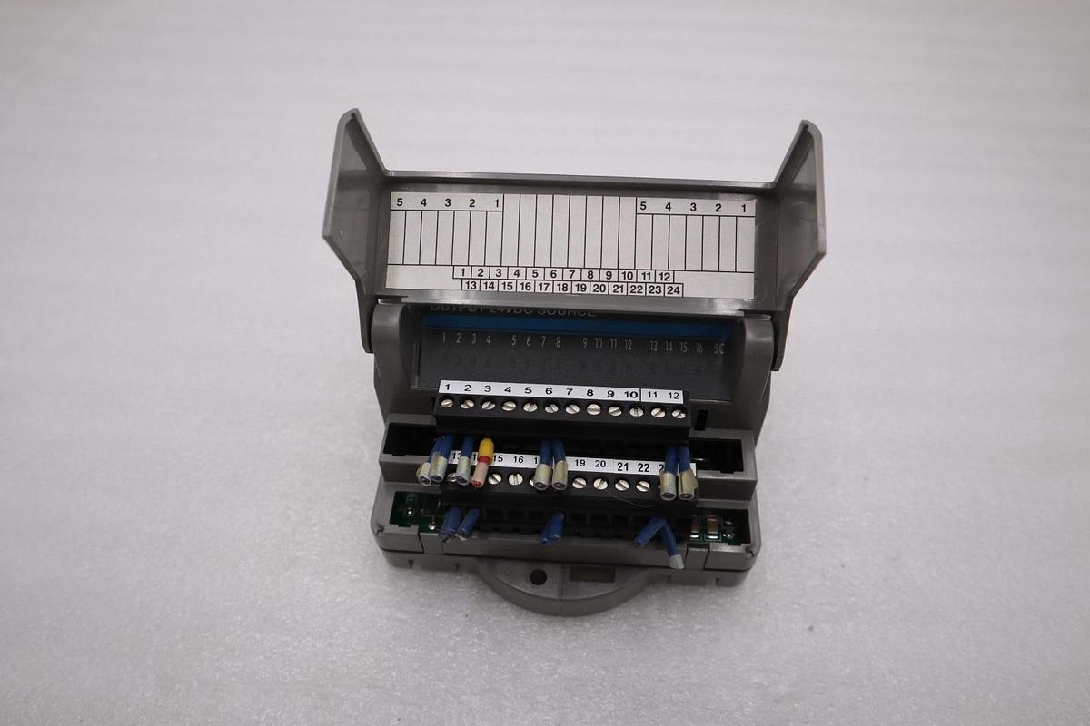 Used DANAHER MOTION M.1017.3095 R3 / M10173095 R3 GIDDINGS & LEWIS MODULE #6038