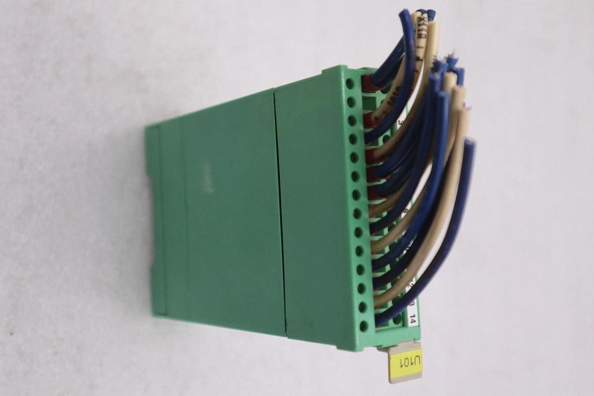 Used LOT OF 3 - Phoenix Contact 35.75 25 Terminal Block STOCK L-271-C