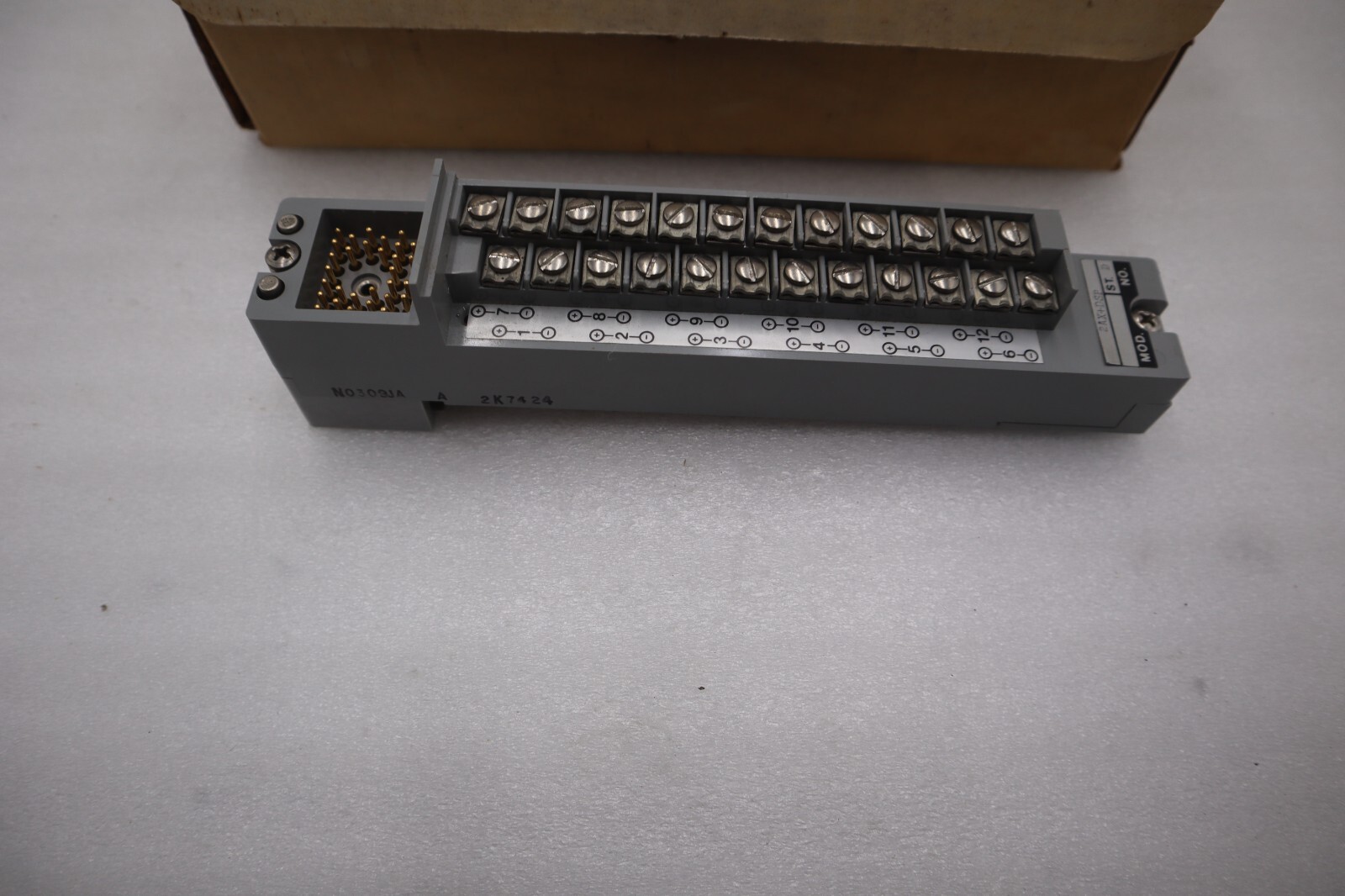 Used NEW Foxboro 2AX+DSP Power Distribution Module STOCK G280A