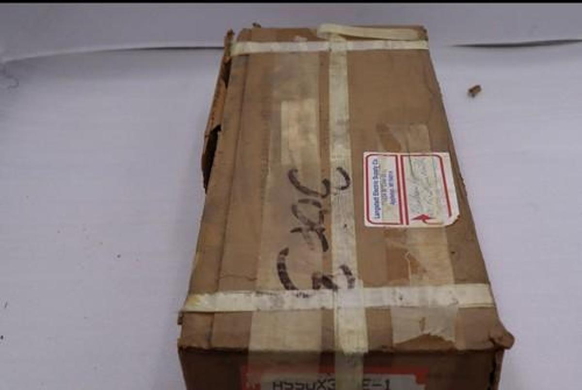 NEW Gould Shawmut A550X300E-1 300E Amp 5.5kV Amp-trap Fuse CS-3 300A NIB L-190