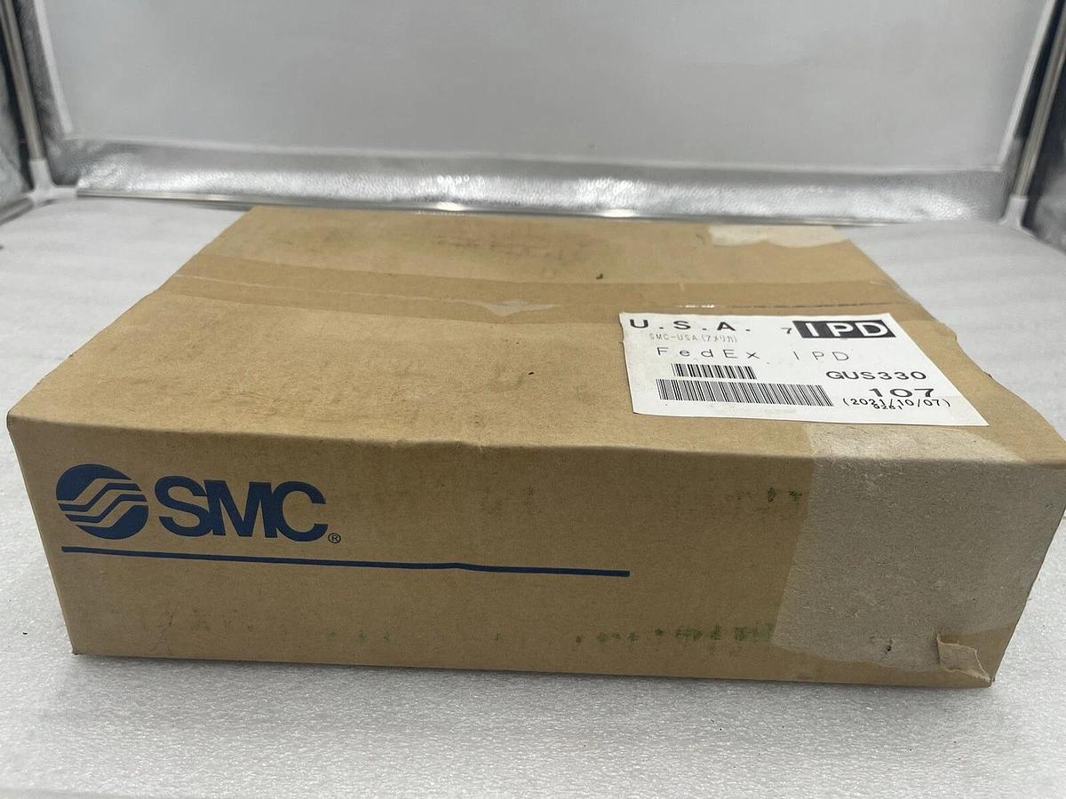 Used NEW SMC zl112an-k15dz-dppl-x103 Multistage Ejector Vacuum Ejector STOCK 3834