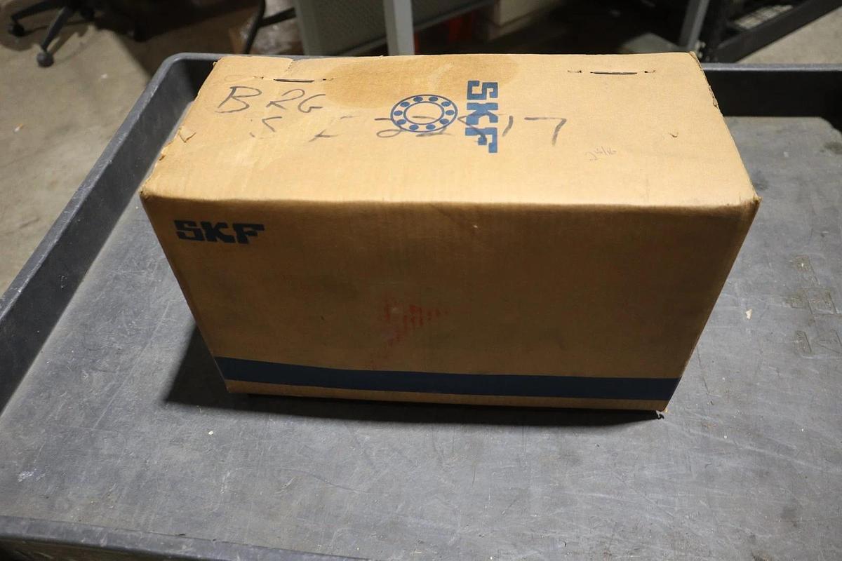 Used NEW SKF-SAF 22517 BEARING BLOCK KIT STOCK GF-279