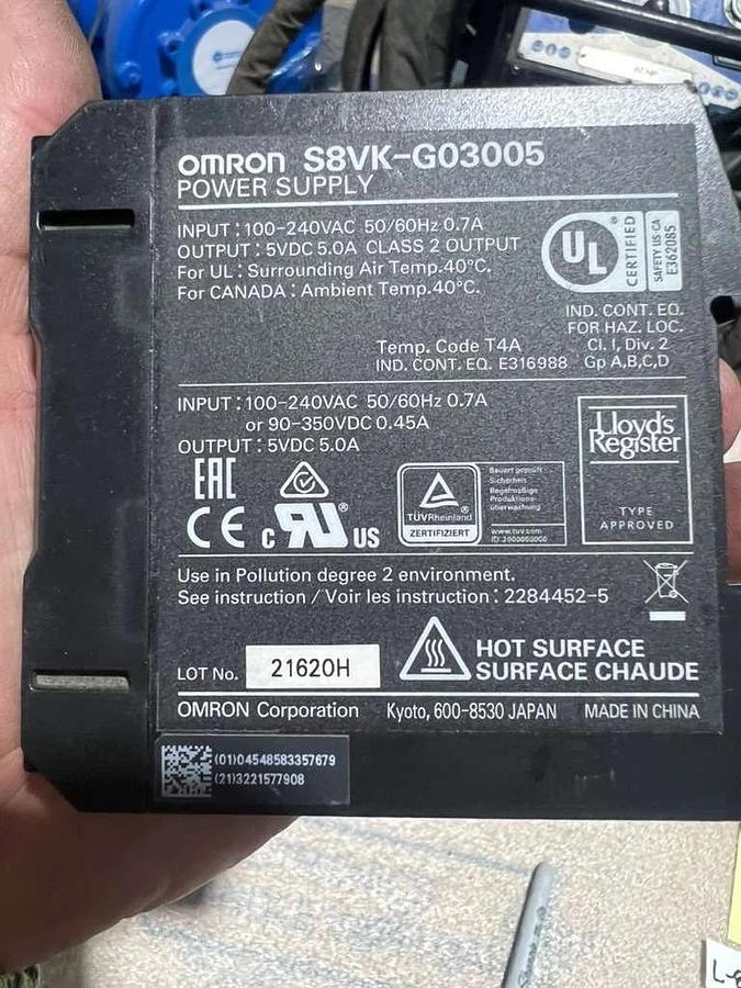 NEW OPEN BOX OMRON Power Supply S8VK-G03005 S8VKG03005 STK L814CC
