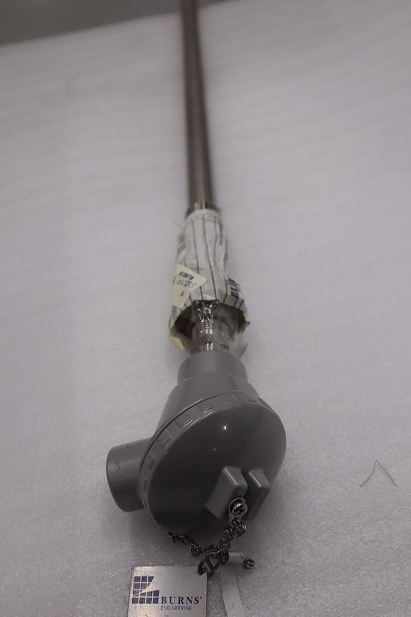Used BURNS TSE200-L10A02A3D 165TT3N03 TEMPETURE SENSOR STOCK #G48A