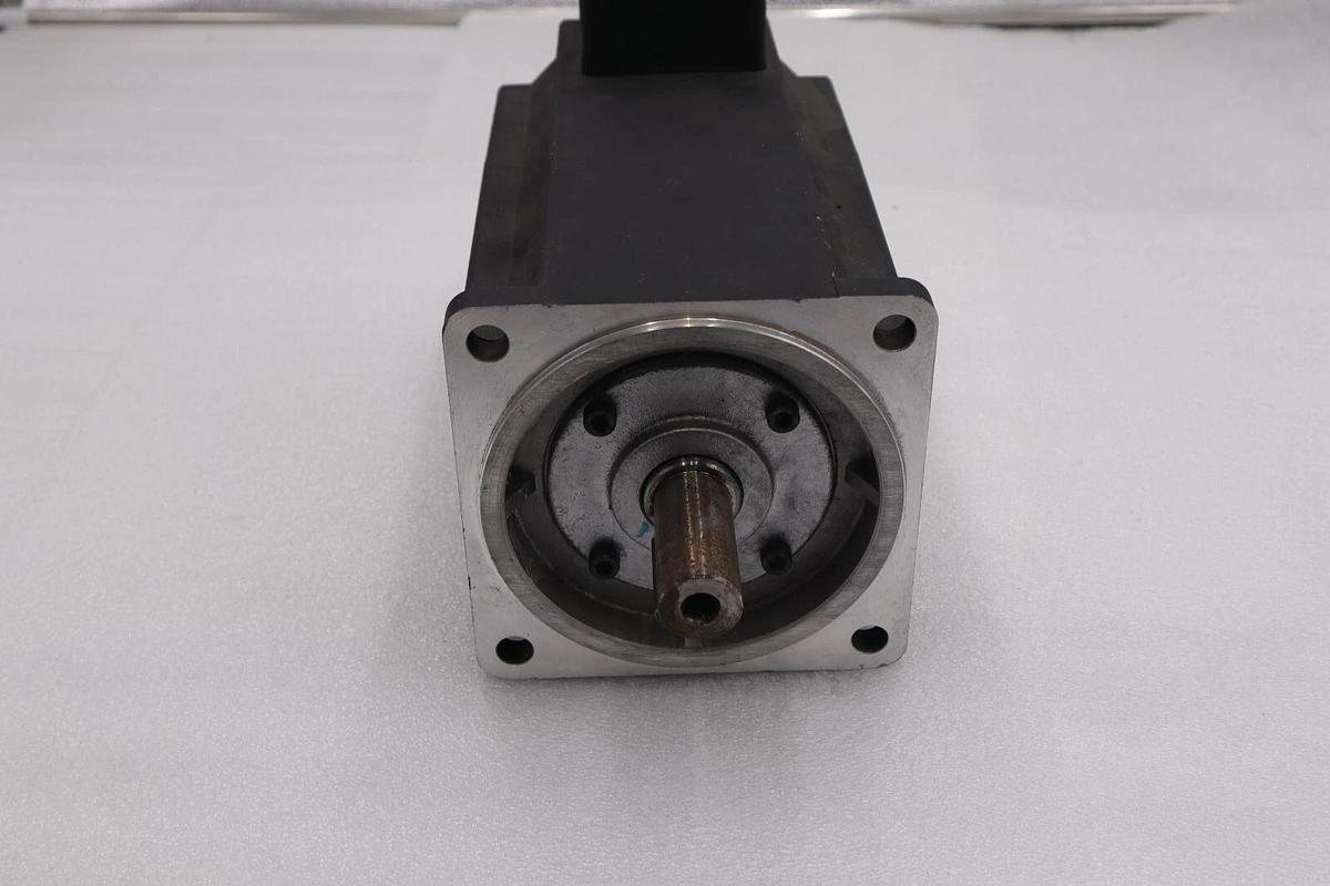 PARKER SMN1422P5D-KPSN / SMN1422P5DKPSN (BRAND NEW) STOCK 2204