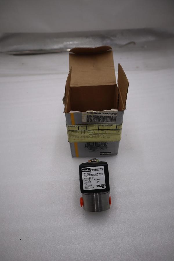PARKER 71216SN1GL00N0D100C2 24VDC PSI 500 1/16 10WATTS STOCK H439A