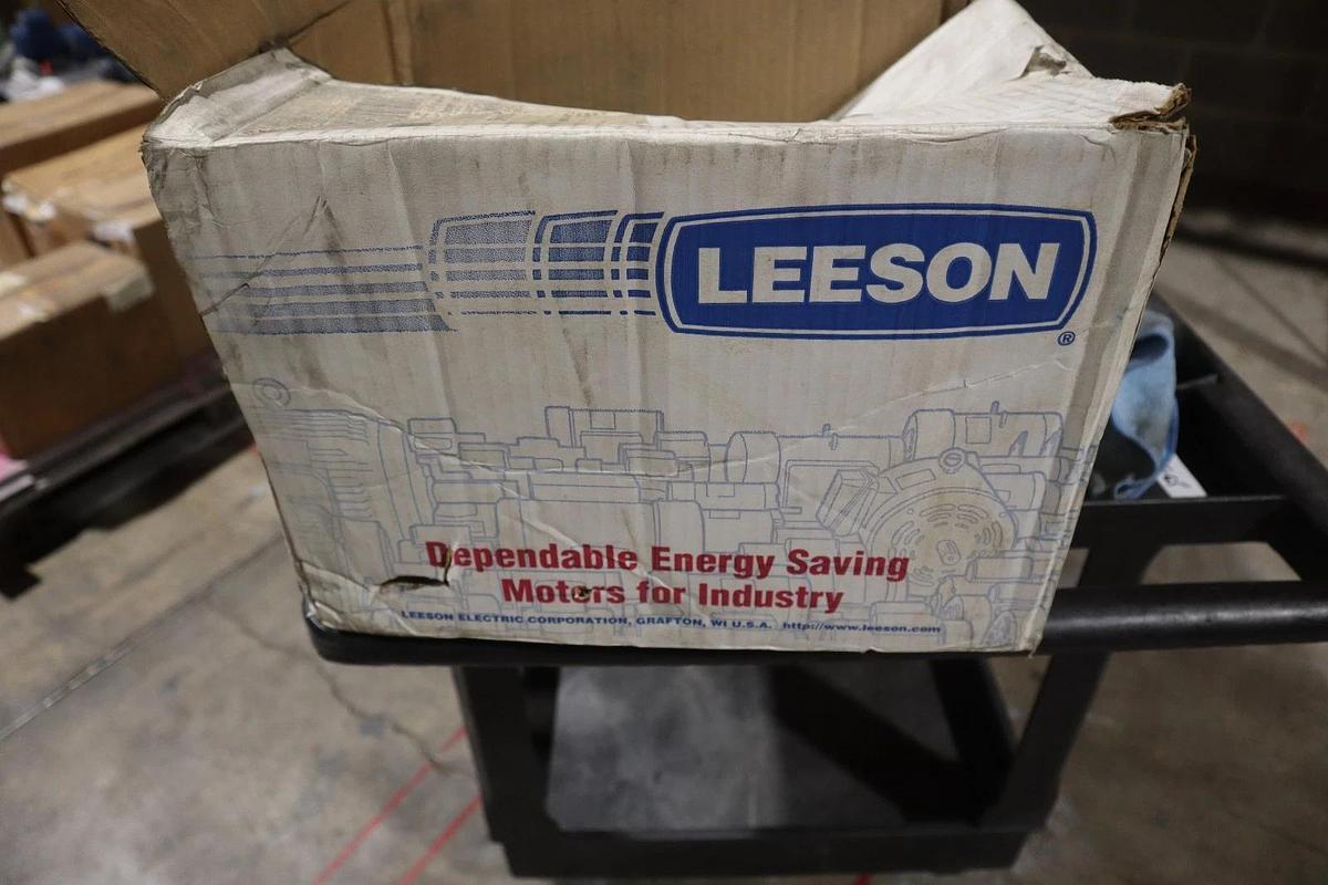 Used LEESON 110206.00 C6T17FB4D 575V 1.5A 1725 RPM 5/8 IN - STOCK SGF64