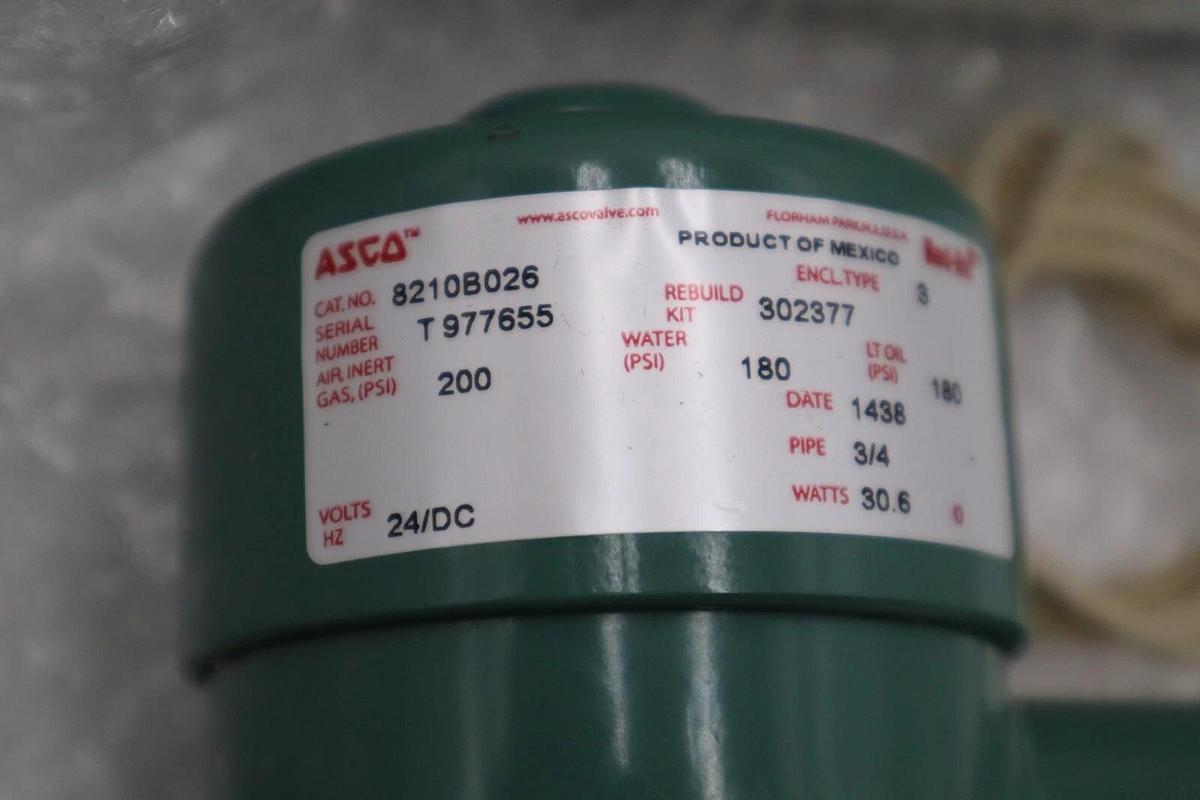 New ASCO 8210B026 Solenoid Valve, 3/4" NPT 120AC (FOUR AVAILABLE) STOCK H847
