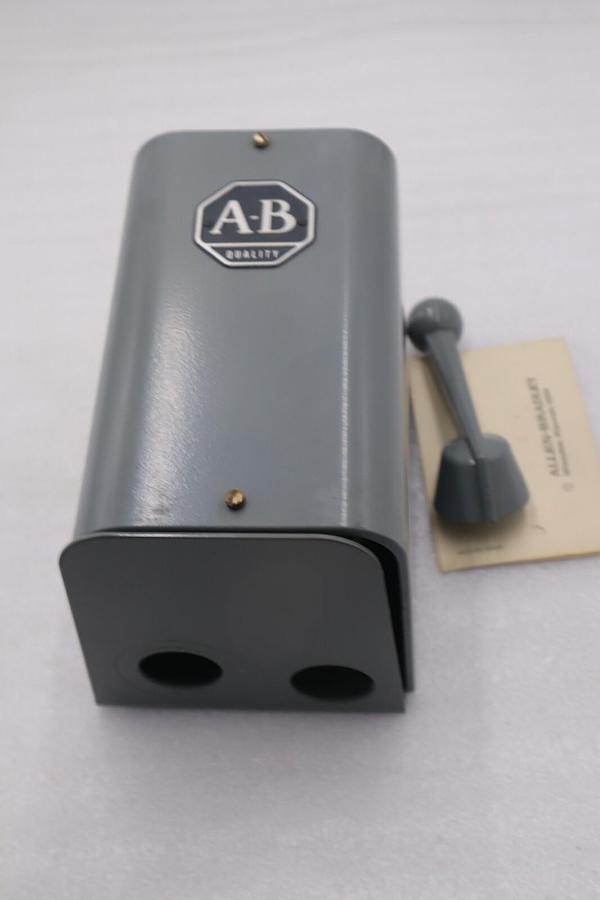 NEW ALLEN BRADLEY 806-D42 DRUM SWITCH REVERSING 4POLE STOCK 5474