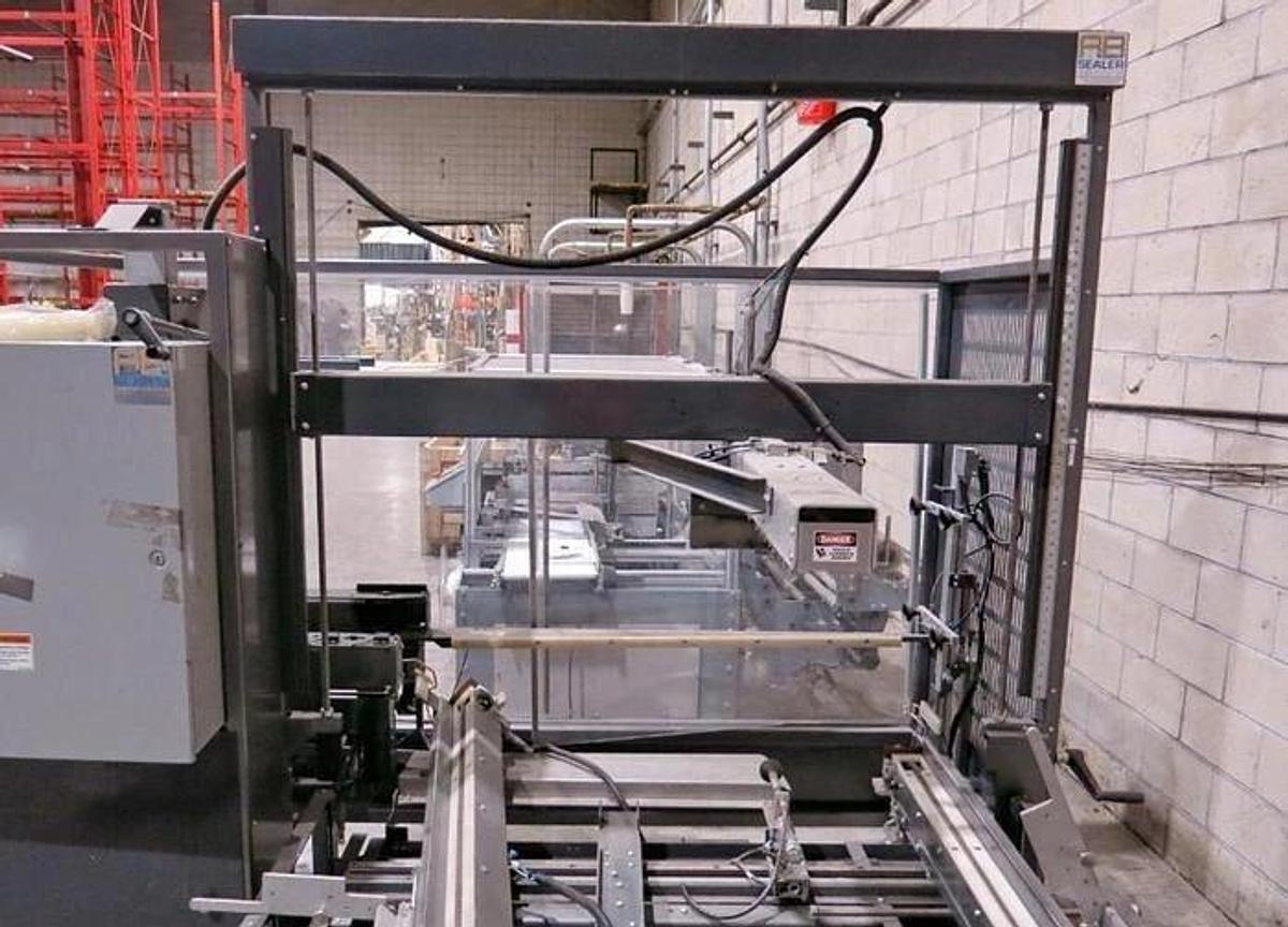 Used A.B. SEALER INC. CASE ERECTOR MODEL MAXIMUM 7 SERIES MANUFACTURED 2018