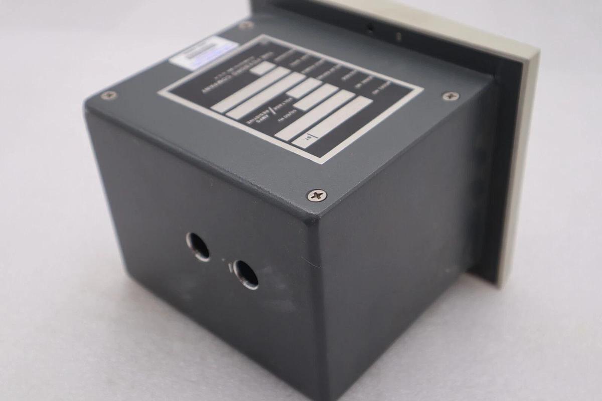 NEW 921D-A1P The Foxboro Company Temperature Controller STOCK 2641