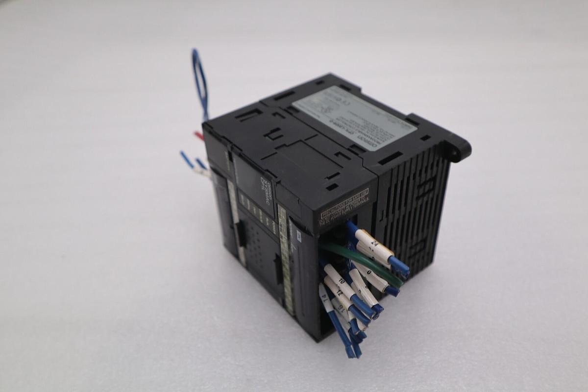 Used Omron CP1L-L20DR-D CONTROLLER PROGRAMMABLE CPU 12INPUT STOCK 2992C