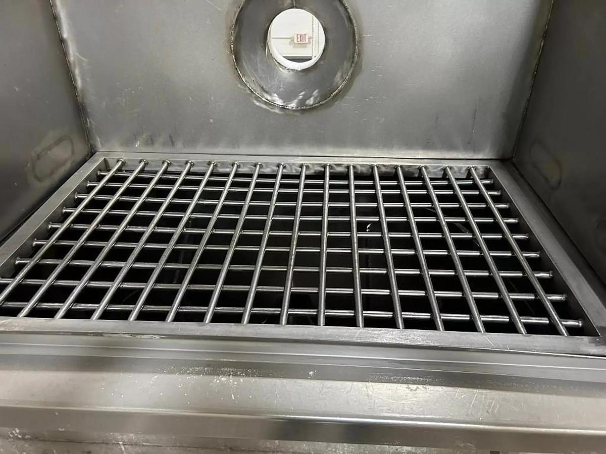 Used STAINLESS STEEL DOUBLE SPIRAL RIBBON BLENDER APPROXIMATELY 170 CUBIC FEET