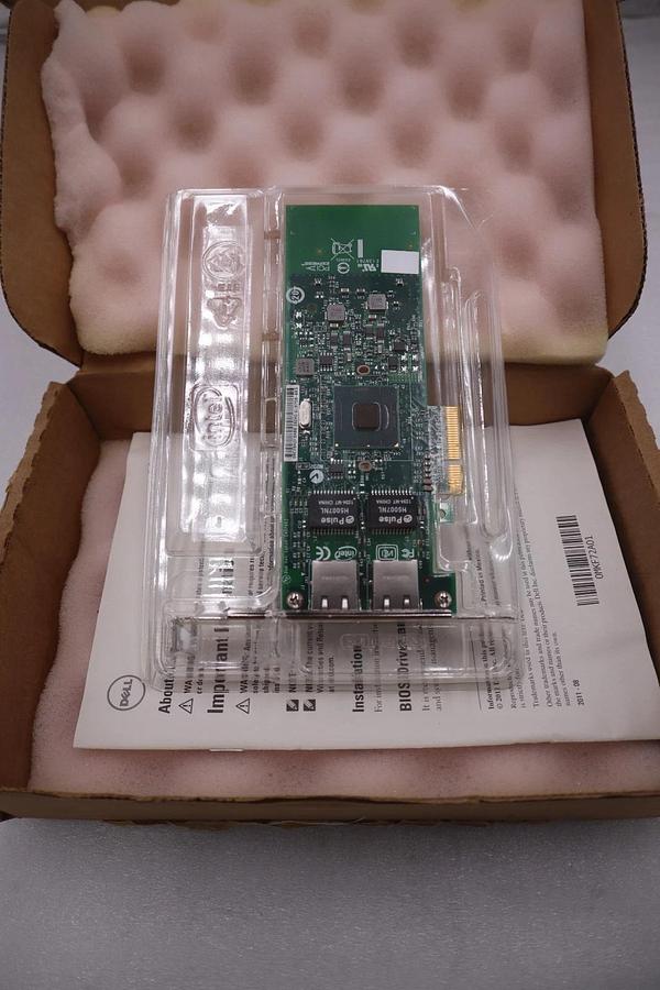 NEW IN BOX DELL INTEL E139761 MOTHERBOARD W/ INTEL PENTIUM III CPU STOCK G344A
