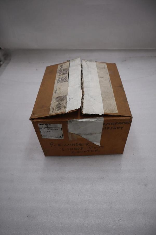 RED LION GEM10060 6 DIGIT LED DIGITAL COUNTER MODULE NEW WITH BOX STOCK 5205CC