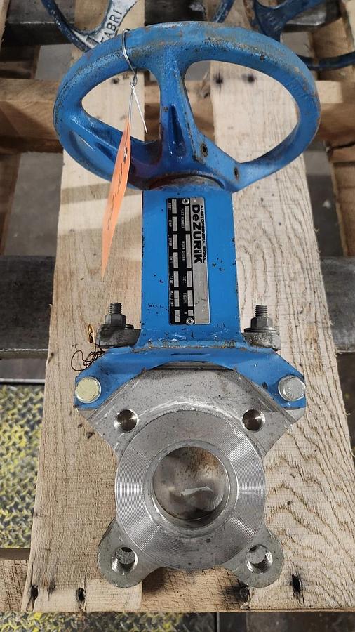 Used DeZURIK 9213388 Manual Gate Valve Size 2 304 Stainless Stock PF202